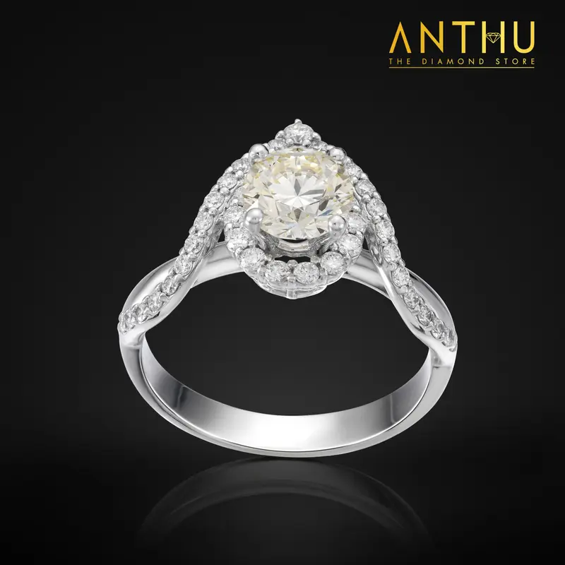 Nhẫn đính kim cương tự nhiên 6.39li (1.00ct)