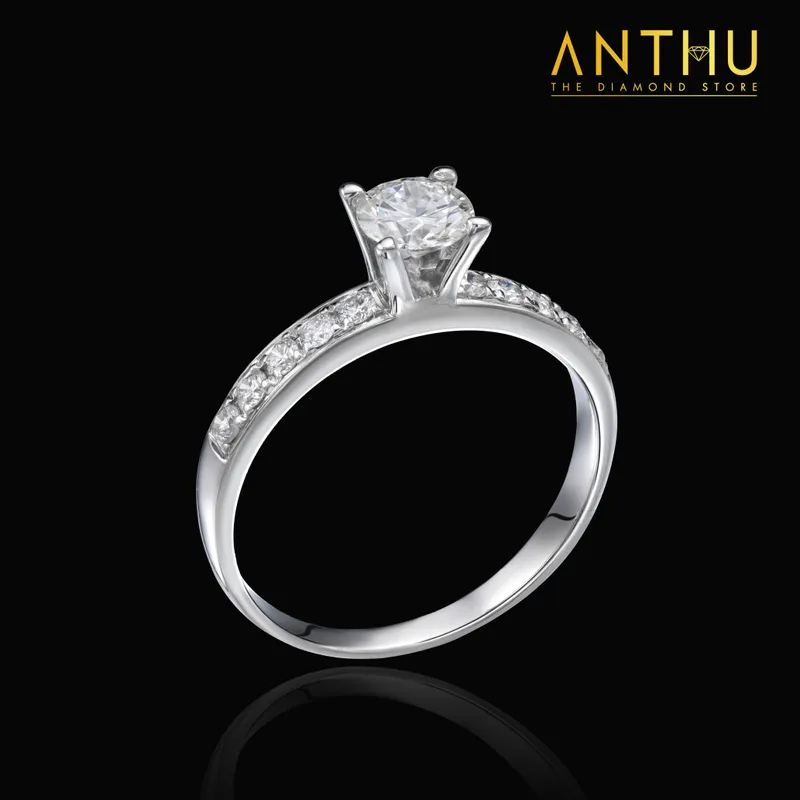 Nhẫn đính kim cương tự nhiên 5.1li