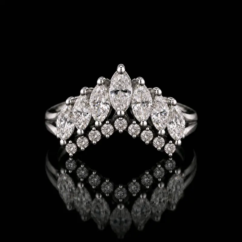 Nhẫn Arrow kim cương tự nhiên Marquise cut