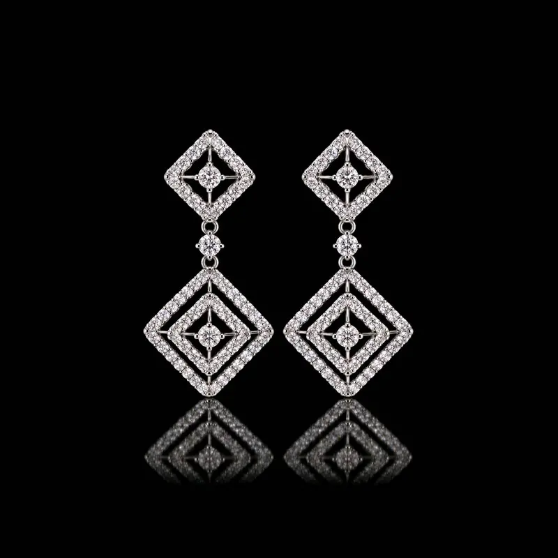 Bông tai Twin Ziczac đính kim cương tự nhiên