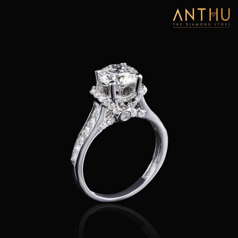 Nhẫn đính kim cương tự nhiên 6.68li